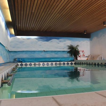 Ferienhaus Abbi Mit Schwimmbad Und Fitness Fur 8 Personen, Strand, Norddeich Appartement Hage Buitenkant foto