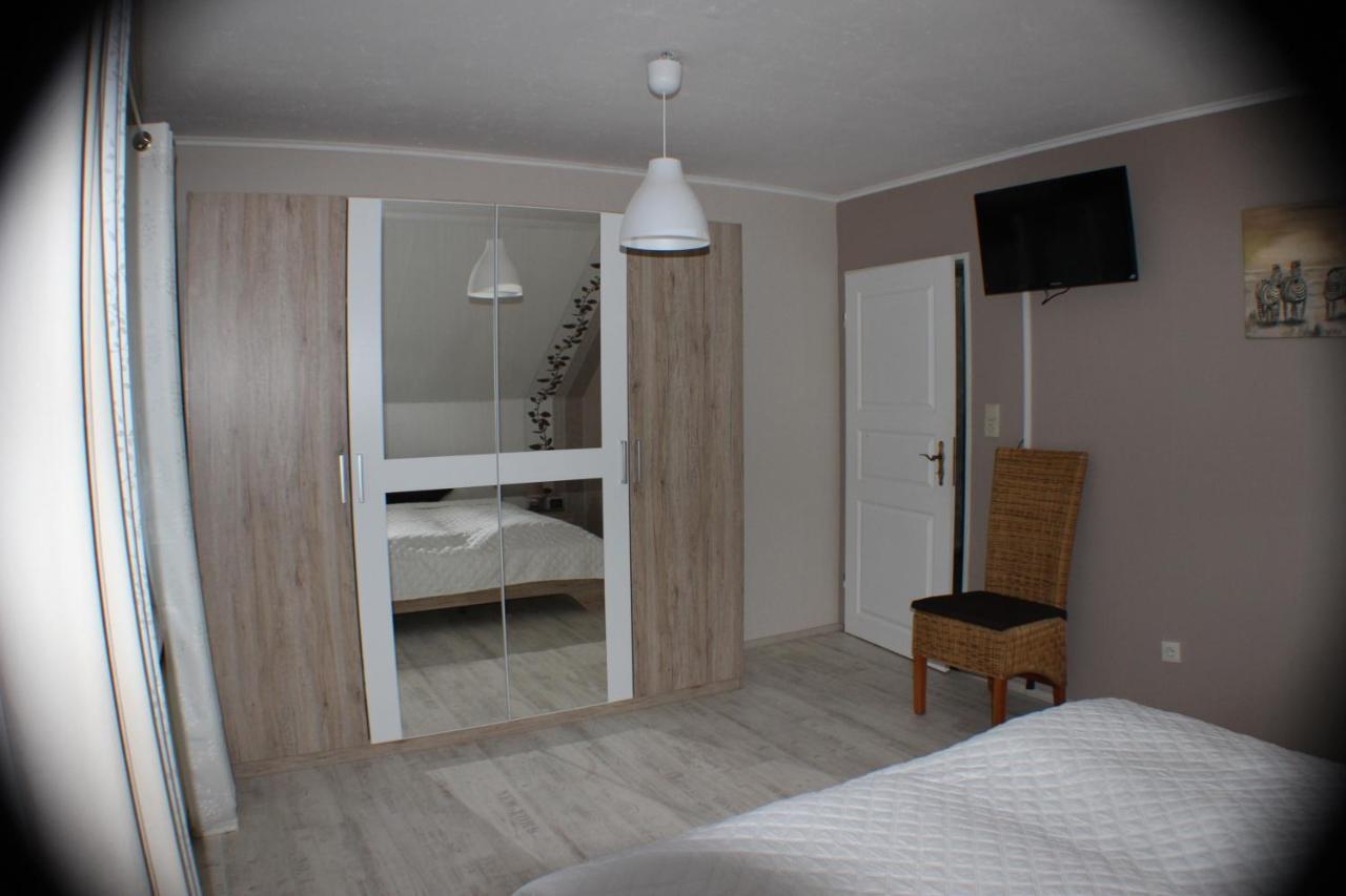 Ferienhaus Abbi Mit Schwimmbad Und Fitness Fur 8 Personen, Strand, Norddeich Appartement Hage Buitenkant foto